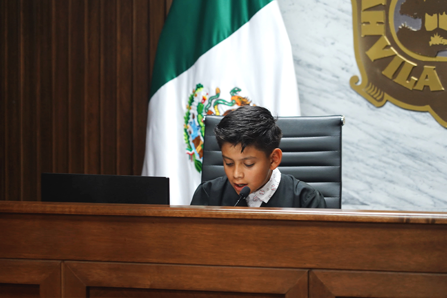 Las niñas y niños ganadores de “Magistrada y Magistrado por un día ...